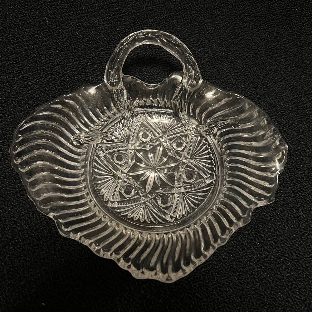 Vintage pre-1910 glassware! Gorgeous!